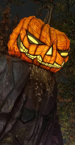 Jack-o'-Lenin photo by Angela Juhl
